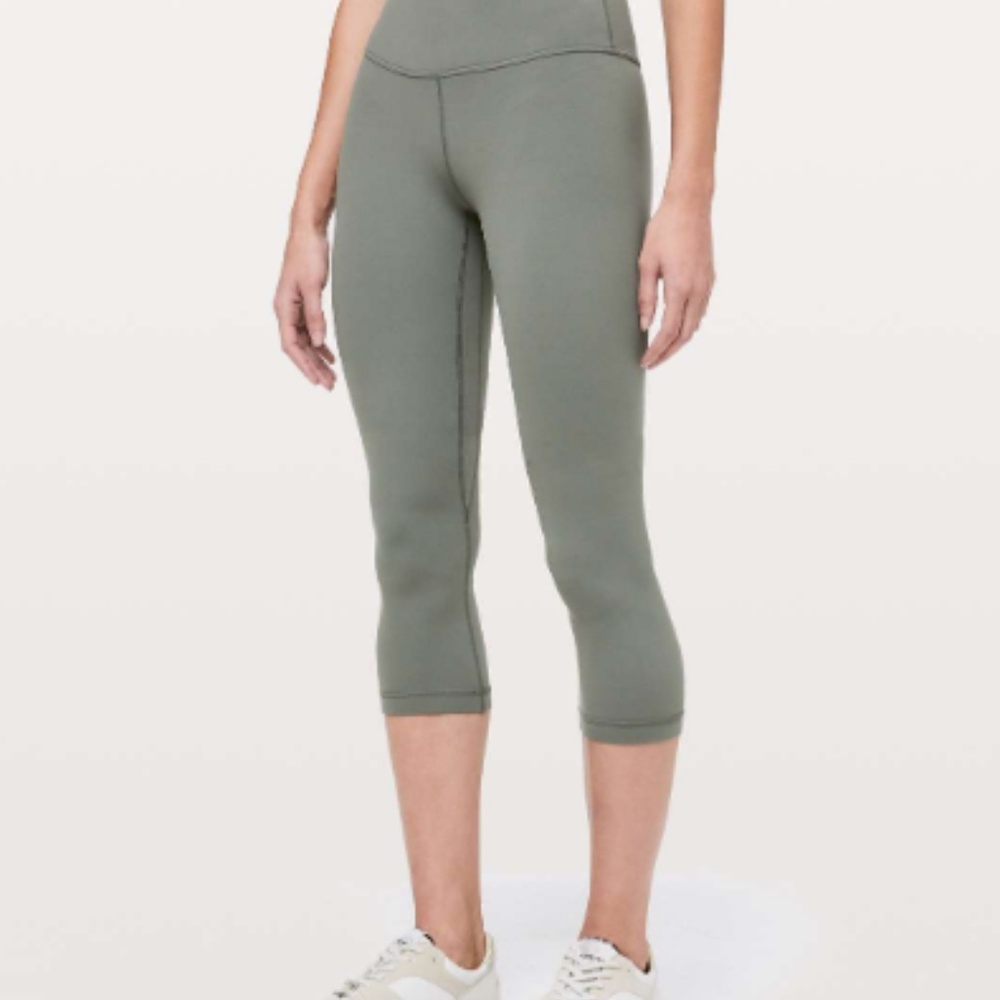 Align Crop 21 Lulu Lemon Leggings - EUC Grey Sage